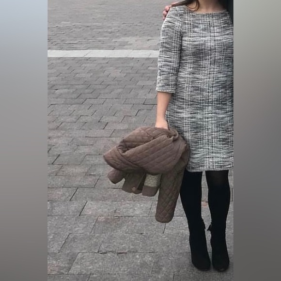 Max Studio size M “stitched” dress - Picture 1 of 3